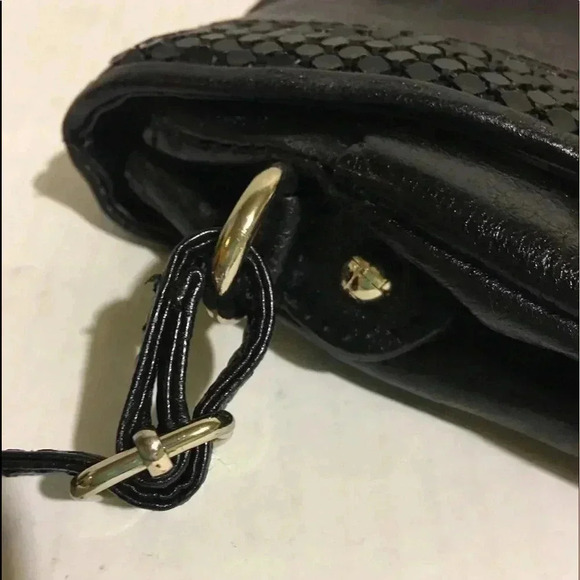 Elliott Lucca Black leather crossbody handbag - Picture 8 of 8